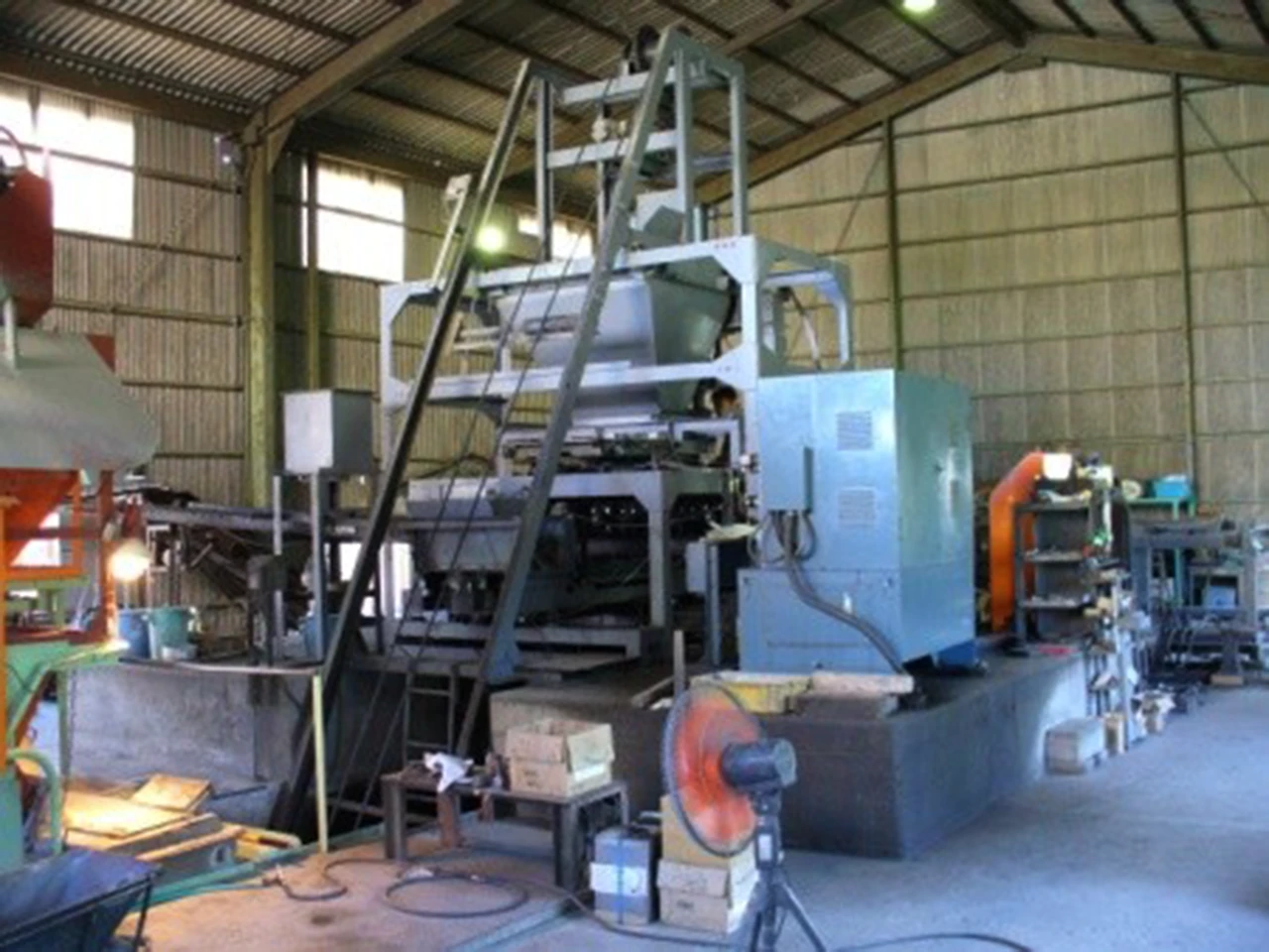 幸栄産業株式会社