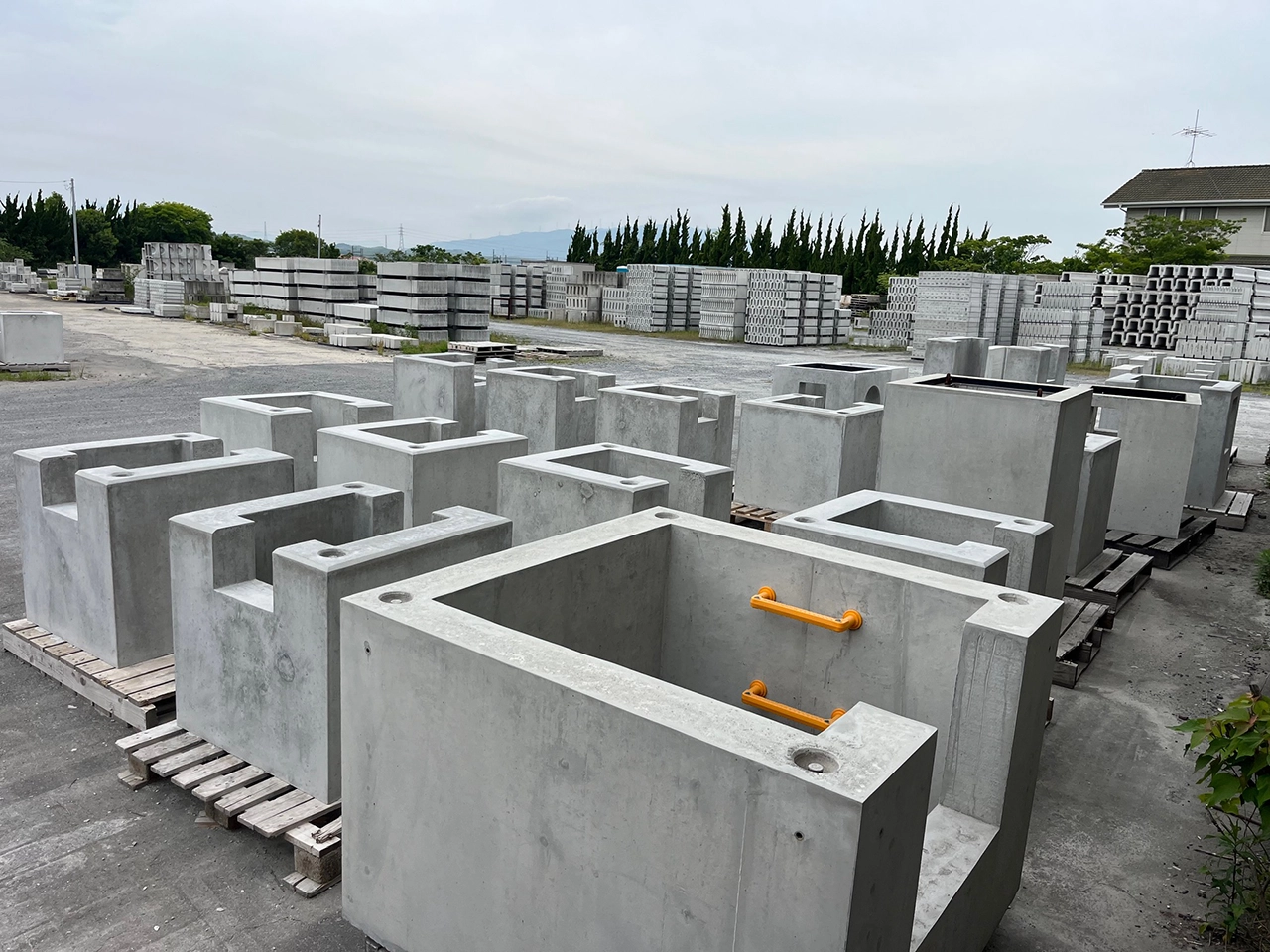 株式会社桑名コンクリート工業