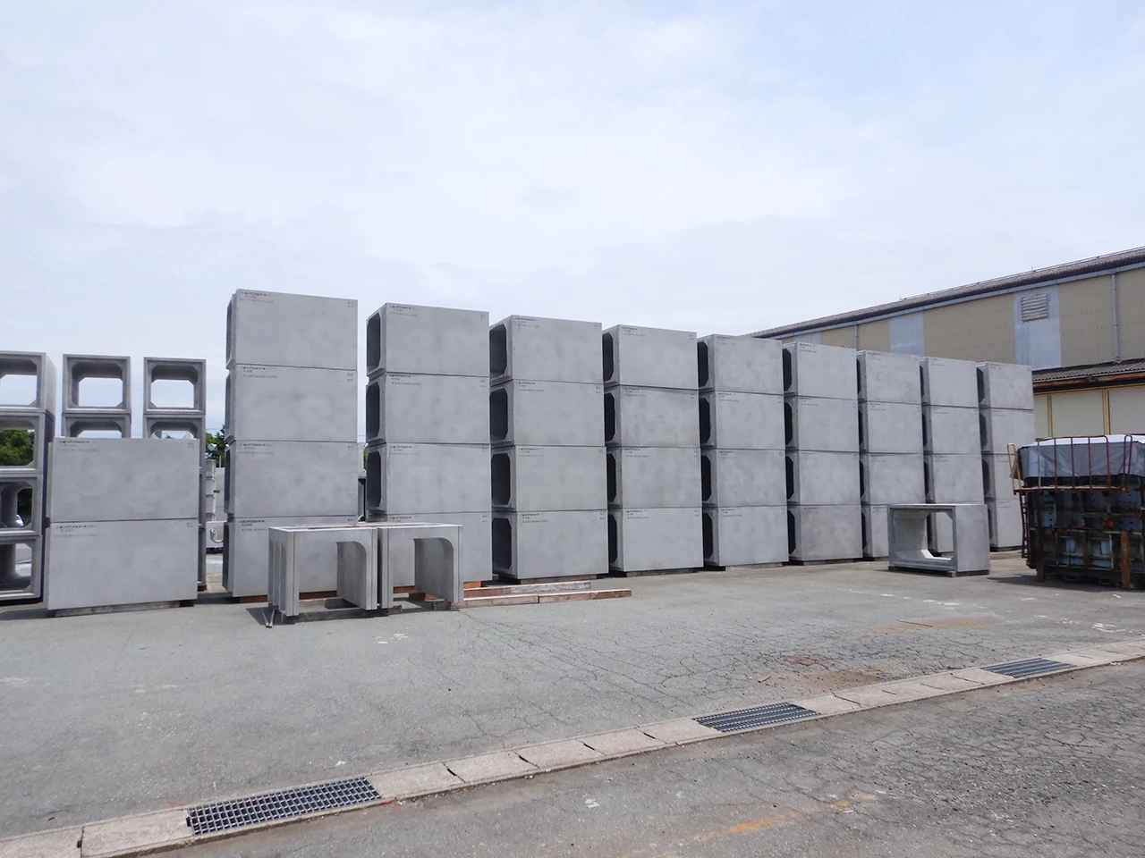 丸栄コンクリート工業株式会社